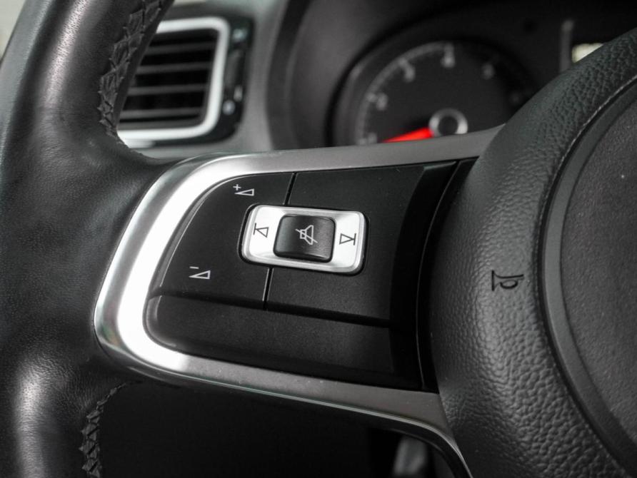 Volkswagen Polo V Рестайлинг Воронеж  - изображение 16
