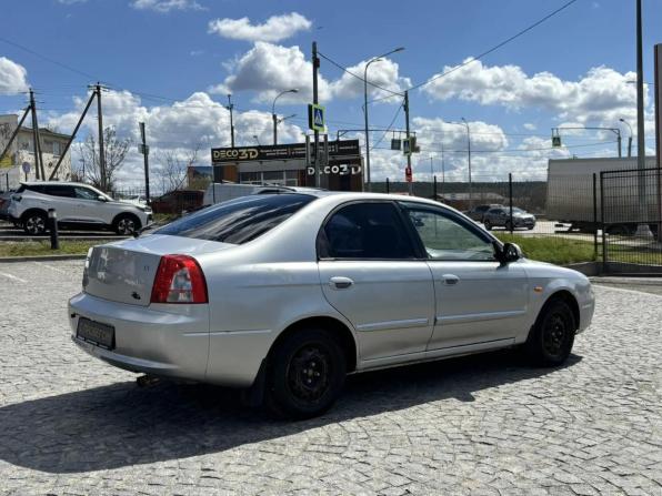 Kia Shuma II с пробегом 2003 года, цена 249 000 рублей, 356353 км, хэтчбек, Автокод Объявления