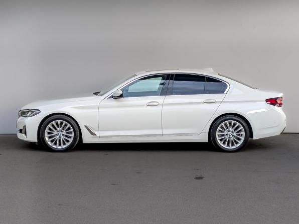 BMW 5 серии VII (G30/G31/G38) Рестайлинг с пробегом 2022 года, цена 4 995 000 рублей, 69342 км, седан, Автокод Объявления