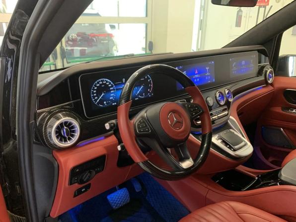 Mercedes-Benz V-Класс III (W447) Рестайлинг с пробегом 2021 года, цена 6 700 000 рублей, 62233 км, минивэн, Автокод Объявления