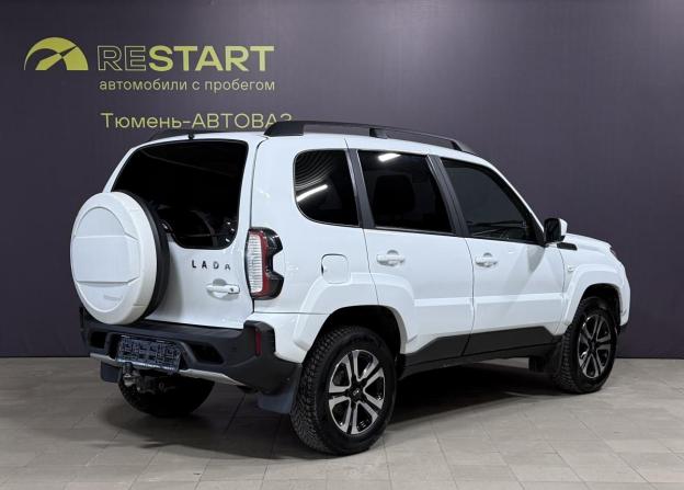 Lada (ВАЗ) Niva с пробегом 2024 года, цена 1 099 000 рублей, 72000 км, внедорожник, Автокод Объявления