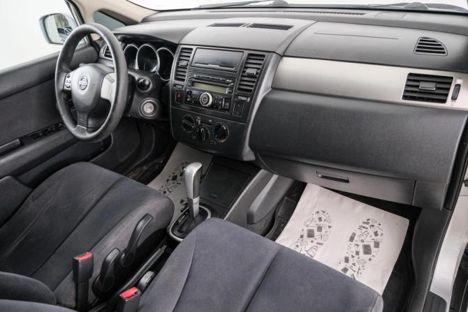 Nissan Tiida I Рестайлинг с пробегом 2010 года, цена 749 000 рублей, 185000 км, седан, Автокод Объявления