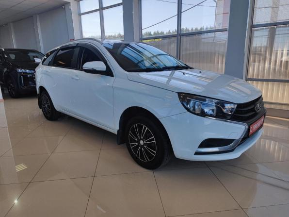 Lada (ВАЗ) Vesta I с пробегом 2018 года, цена 1 029 000 рублей, 137000 км, универсал, Автокод Объявления