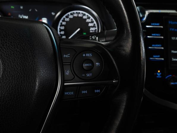 Toyota Camry VIII (XV70) с пробегом 2018 года, цена 3 074 000 рублей, 67196 км, седан, Автокод Объявления
