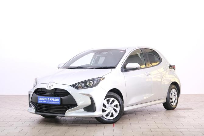 Toyota Yaris IV с пробегом 2021 года, цена 1 139 000 рублей, 115000 км, хэтчбек, Автокод Объявления