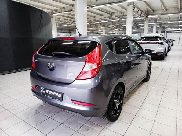 Hyundai Solaris I Рестайлинг с пробегом 2016 года, цена 920 000 рублей, 114082 км, хэтчбек, Автокод Объявления