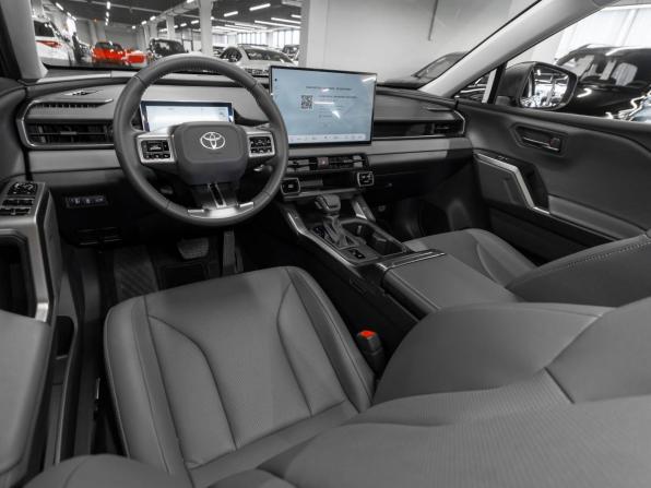 Toyota RAV4 VI (XA60) с пробегом 2026 года, цена 4 200 000 рублей, 50 км, внедорожник, Автокод Объявления