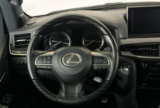 Lexus LX III Рестайлинг 2 с пробегом 2020 года, цена 10 500 000 рублей, 186000 км, внедорожник, Автокод Объявления