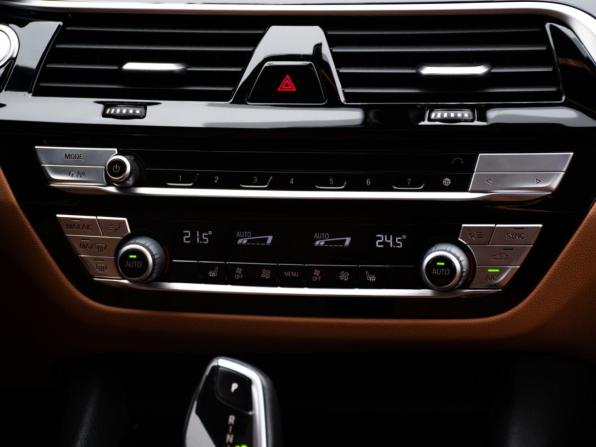 BMW 5 серии VII (G30/G31/G38) Рестайлинг с пробегом 2021 года, цена 4 347 000 рублей, 76153 км, седан, Автокод Объявления