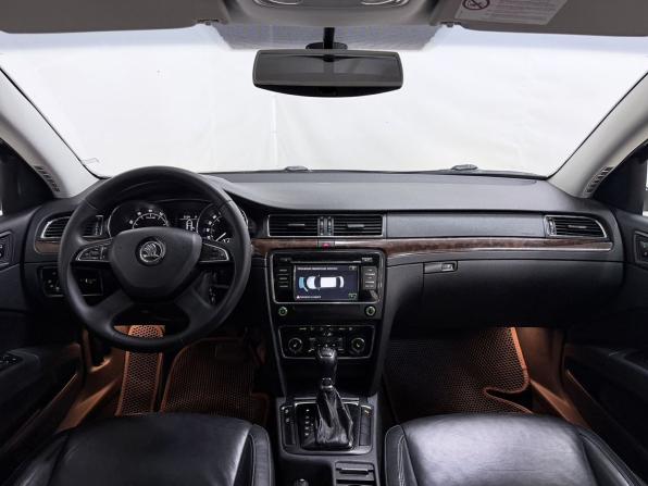 Skoda Superb II Рестайлинг с пробегом 2013 года, цена 839 000 рублей, 232260 км, лифтбек, Автокод Объявления
