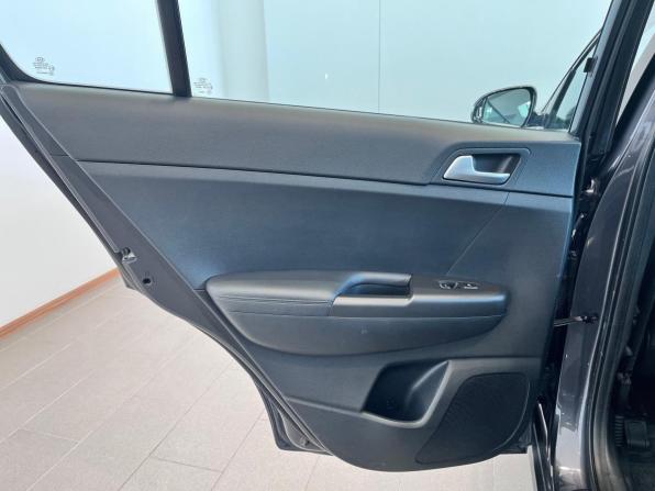Kia Sportage IV с пробегом 2017 года, цена 2 080 000 рублей, 71349 км, внедорожник, Автокод Объявления