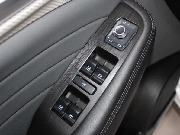 Haval F7 I Рестайлинг с пробегом 2023 года, цена 1 979 900 рублей, 76614 км, внедорожник, Автокод Объявления