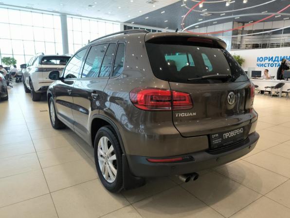 Volkswagen Tiguan I Рестайлинг с пробегом 2016 года, цена 1 299 000 рублей, 118044 км, внедорожник, Автокод Объявления