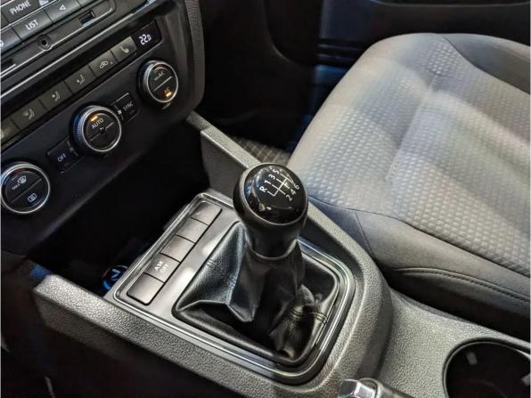 Volkswagen Jetta VI Рестайлинг с пробегом 2014 года, цена 850 000 рублей, 246000 км, седан, Автокод Объявления