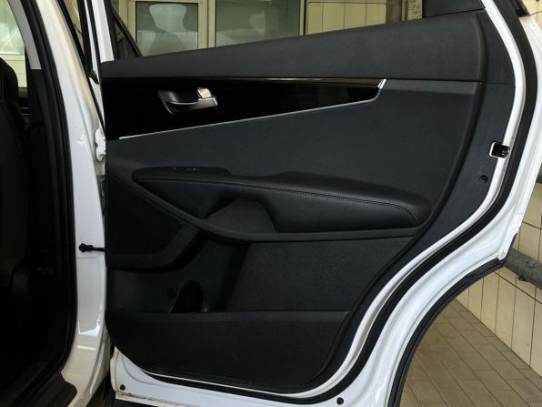 Kia Sorento III Prime Рестайлинг с пробегом 2019 года, цена 2 297 000 рублей, 175000 км, внедорожник, Автокод Объявления