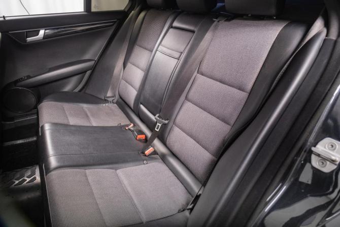 Mercedes-Benz C-Класс III (W204) Рестайлинг с пробегом 2012 года, цена 1 449 000 рублей, 204000 км, седан, Автокод Объявления