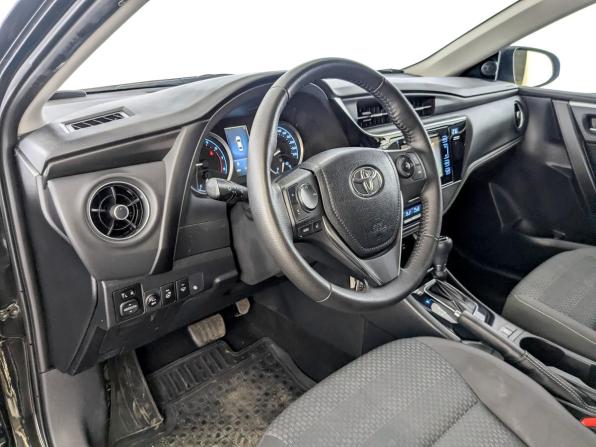 Toyota Corolla XI (E160 E170 E180) Рестайлинг 1 с пробегом 2018 года, цена 1 945 000 рублей, 49594 км, седан, Автокод Объявления