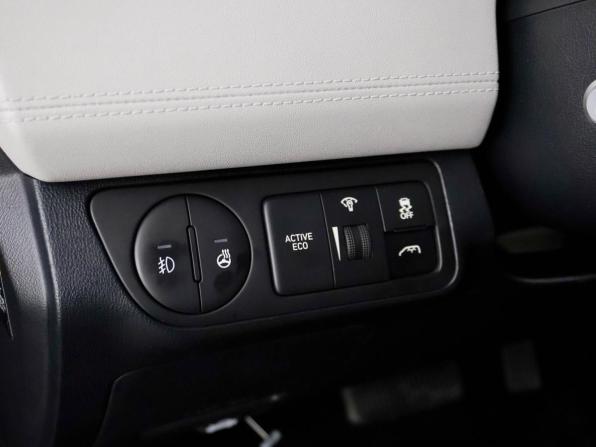 Hyundai Grand Starex I Рестайлинг 2 с пробегом 2018 года, цена 4 677 895 рублей, 158707 км, минивэн, Автокод Объявления