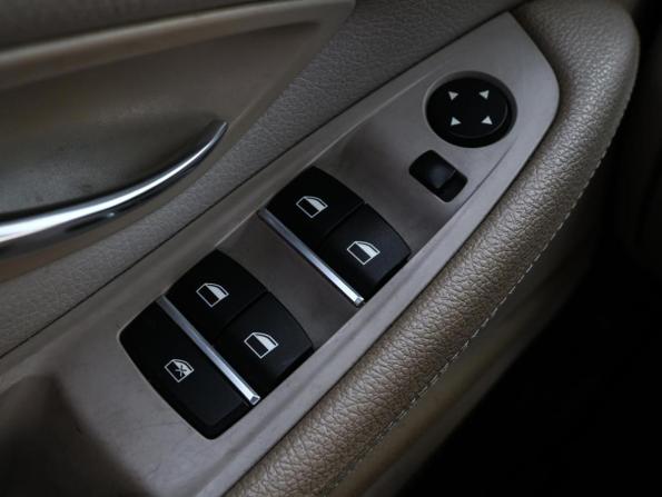 BMW 5 серии VI (F10/F11/F07) с пробегом 2010 года, цена 1 425 000 рублей, 242443 км, седан, Автокод Объявления