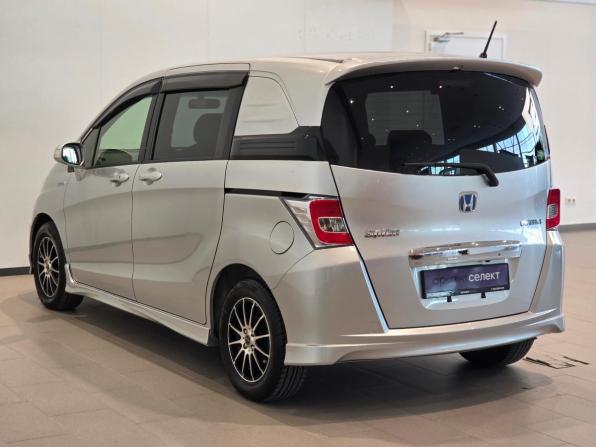 Honda Freed I Рестайлинг 2 с пробегом 2014 года, цена 1 220 000 рублей, 120965 км, компактвэн, Автокод Объявления
