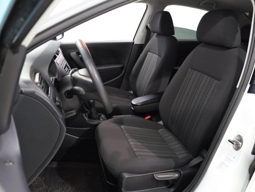 Volkswagen Polo V Рестайлинг Ростов-на-Дону  - изображение 10