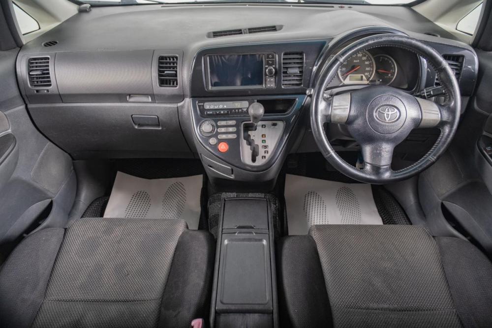 Toyota Wish I Рестайлинг Томск  - изображение 11