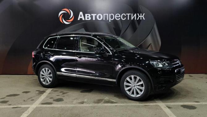 Volkswagen Touareg II с пробегом 2011 года, цена 1 940 000 рублей, 278833 км, внедорожник, Автокод Объявления