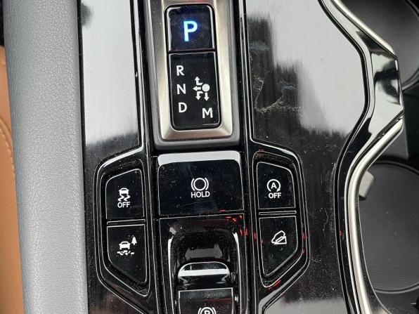 Lexus RX V с пробегом 2026 года, цена 8 796 000 рублей, 26 км, внедорожник, Автокод Объявления