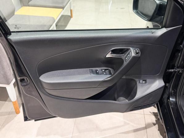 Volkswagen Polo V с пробегом 2012 года, цена 698 806 рублей, 224910 км, седан, Автокод Объявления