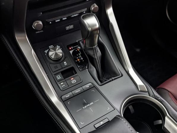 Lexus NX I Рестайлинг с пробегом 2018 года, цена 3 595 000 рублей, 118997 км, внедорожник, Автокод Объявления