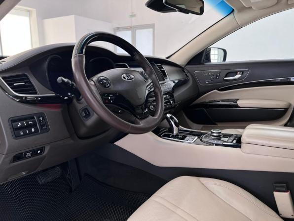 Kia Quoris I Ресталинг 2 с пробегом 2017 года, цена 2 300 000 рублей, 239741 км, седан, Автокод Объявления