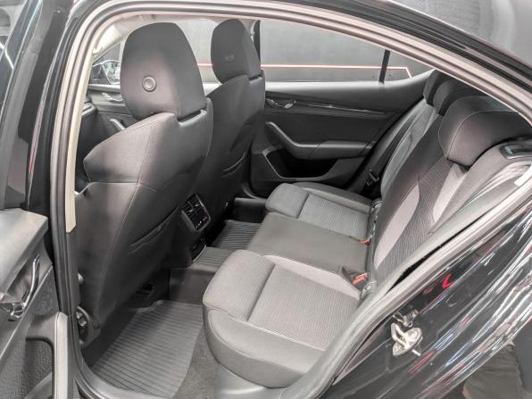 Skoda Octavia IV (A8) с пробегом 2020 года, цена 2 000 000 рублей, 141044 км, лифтбек, Автокод Объявления