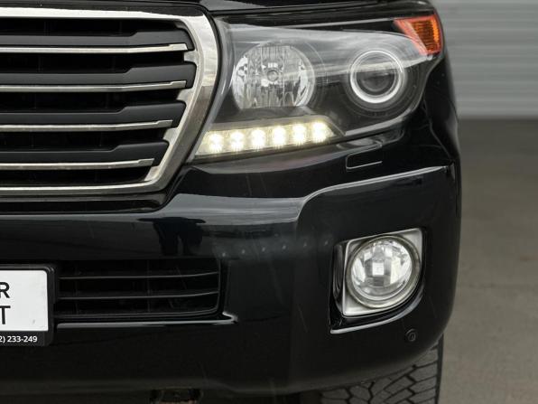Toyota Land Cruiser 200 Series Рестайлинг 1 с пробегом 2014 года, цена 4 299 000 рублей, 214452 км, внедорожник, Автокод Объявления