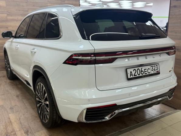 Geely Monjaro I с пробегом 2024 года, цена 3 770 000 рублей, 25000 км, внедорожник, Автокод Объявления