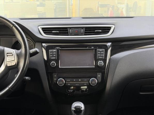 Nissan Qashqai II с пробегом 2018 года, цена 1 430 000 рублей, 90098 км, внедорожник, Автокод Объявления