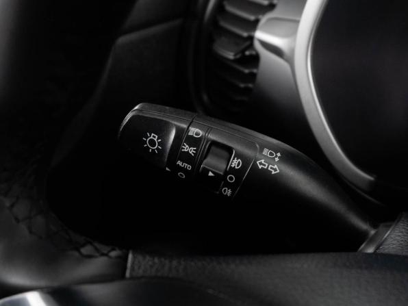Kia Rio IV Рестайлинг с пробегом 2021 года, цена 1 719 000 рублей, 115588 км, хэтчбек, Автокод Объявления