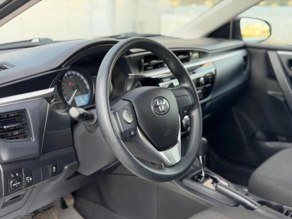 Toyota Corolla XI (E160 E170 E180) с пробегом 2013 года, цена 1 330 000 рублей, 128202 км, седан, Автокод Объявления