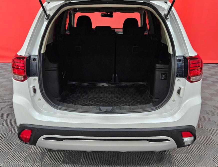 Mitsubishi Outlander III Рестайлинг 3 Вологда  - изображение 16