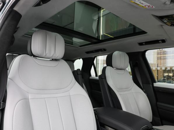 Land Rover Range Rover Sport III с пробегом 2023 года, цена 15 900 000 рублей, 6051 км, внедорожник, Автокод Объявления