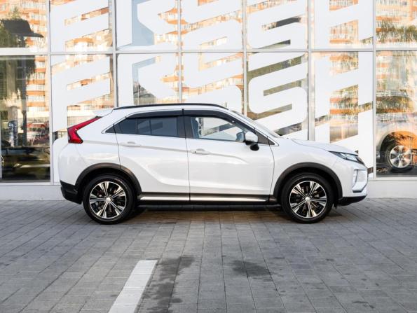 Mitsubishi Eclipse Cross I с пробегом 2018 года, цена 2 205 000 рублей, 101154 км, внедорожник, Автокод Объявления