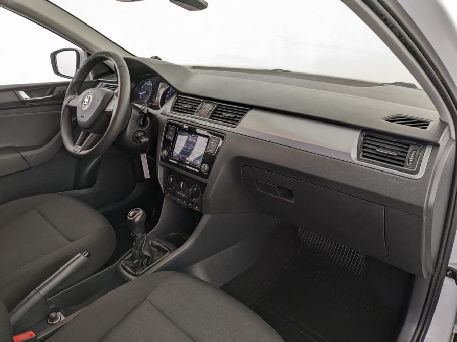 Skoda Rapid I Рестайлинг Москва  - изображение 11
