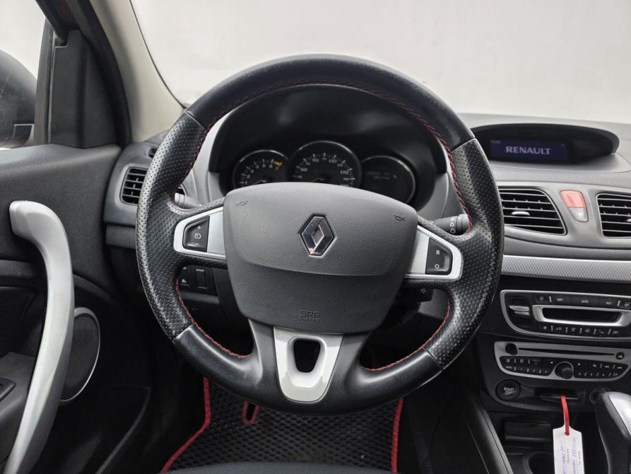 Renault Megane III Москва  - изображение 12