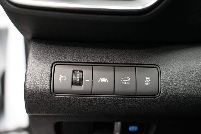 Hyundai Santa Fe IV Рестайлинг с пробегом 2021 года, цена 4 099 000 рублей, 77082 км, внедорожник, Автокод Объявления