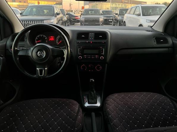 Volkswagen Polo V с пробегом 2012 года, цена 690 000 рублей, 225000 км, седан, Автокод Объявления