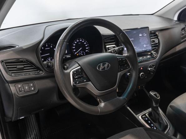 Hyundai Solaris II Рестайлинг с пробегом 2021 года, цена 1 612 300 рублей, 97152 км, седан, Автокод Объявления