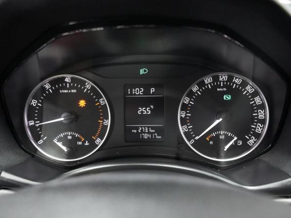 Skoda Octavia II (A5) Рестайлинг с пробегом 2013 года, цена 940 000 рублей, 178450 км, лифтбек, Автокод Объявления
