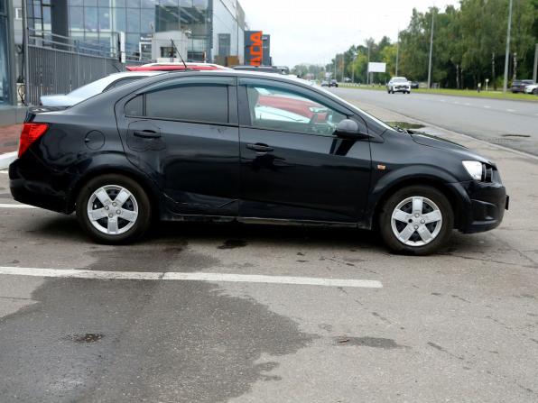 Chevrolet Aveo II с пробегом 2012 года, цена 380 000 рублей, 305900 км, седан, Автокод Объявления