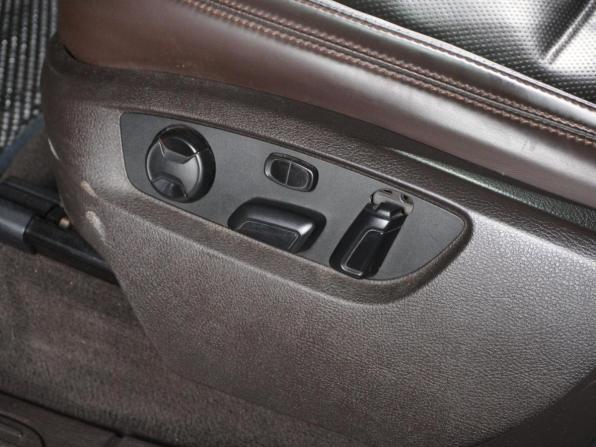 Volkswagen Touareg II с пробегом 2012 года, цена 2 090 000 рублей, 212025 км, внедорожник, Автокод Объявления