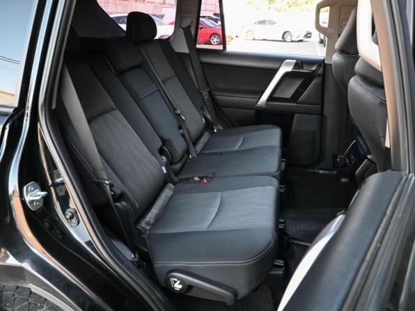 Toyota Land Cruiser Prado 150 Series Рестайлинг 2 с пробегом 2018 года, цена 6 679 000 рублей, 189791 км, внедорожник, Автокод Объявления