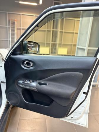 Nissan Juke I Рестайлинг с пробегом 2015 года, цена 1 147 000 рублей, 128000 км, внедорожник, Автокод Объявления